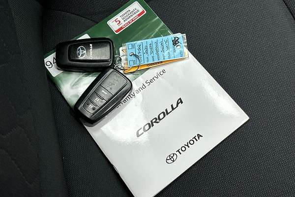 2020 Toyota Corolla Ascent Sport Hybrid ZWE211R thumb-22