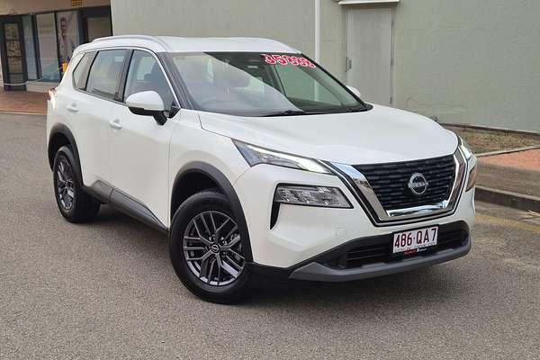 2025 Nissan X-TRAIL ST T33