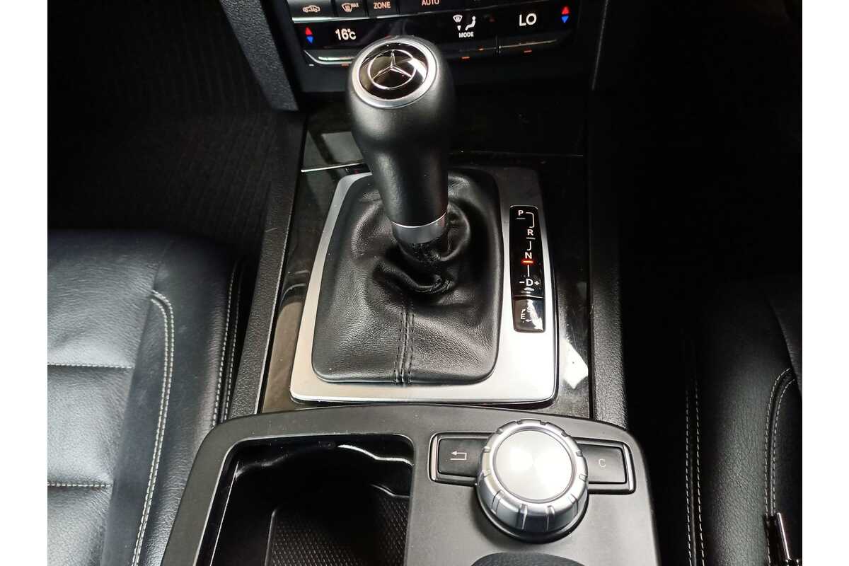 2012 Mercedes Benz E-Class E250 BlueEFFICIENCY Avantgarde A207