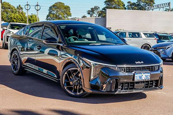 2024 Kia K4 GT-Line CL4m