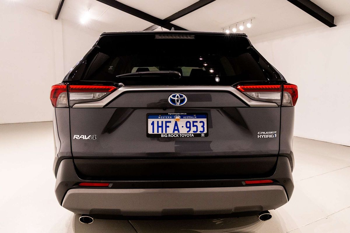 2020 Toyota RAV4 Cruiser AXAH52R