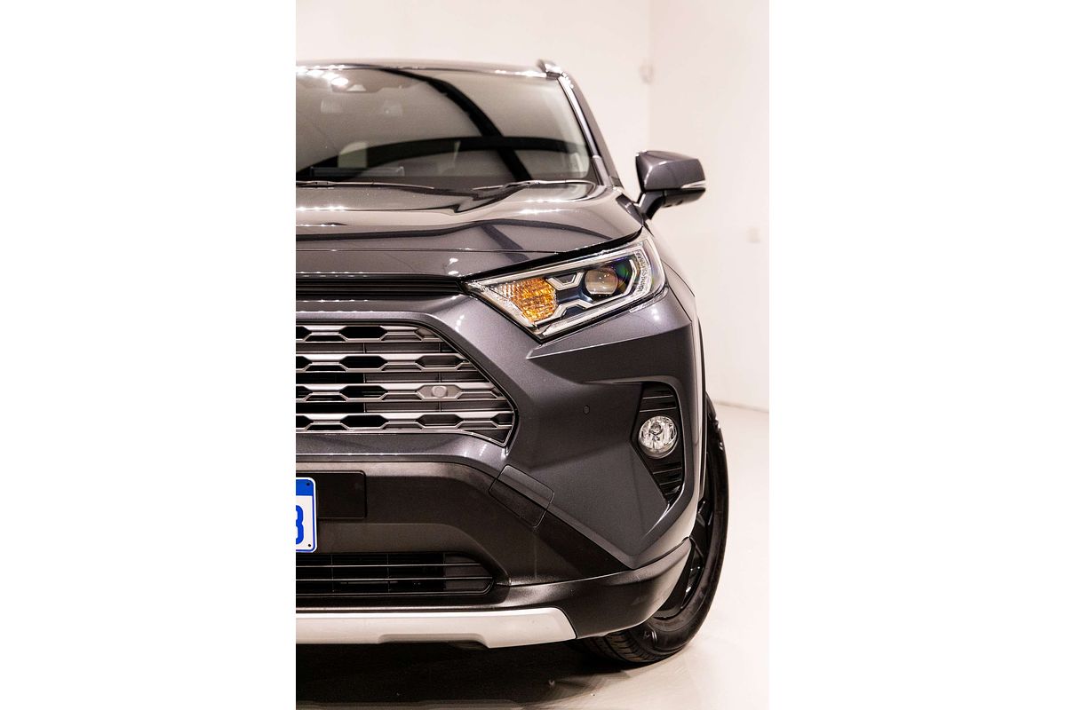 2020 Toyota RAV4 Cruiser AXAH52R