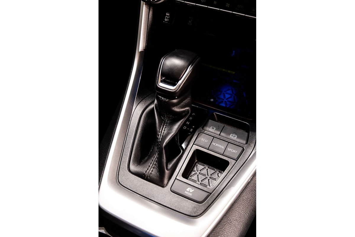2020 Toyota RAV4 Cruiser AXAH52R