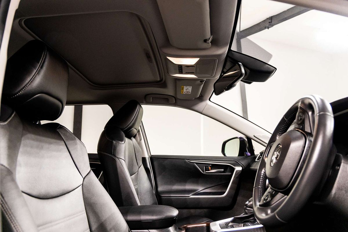 2020 Toyota RAV4 Cruiser AXAH52R
