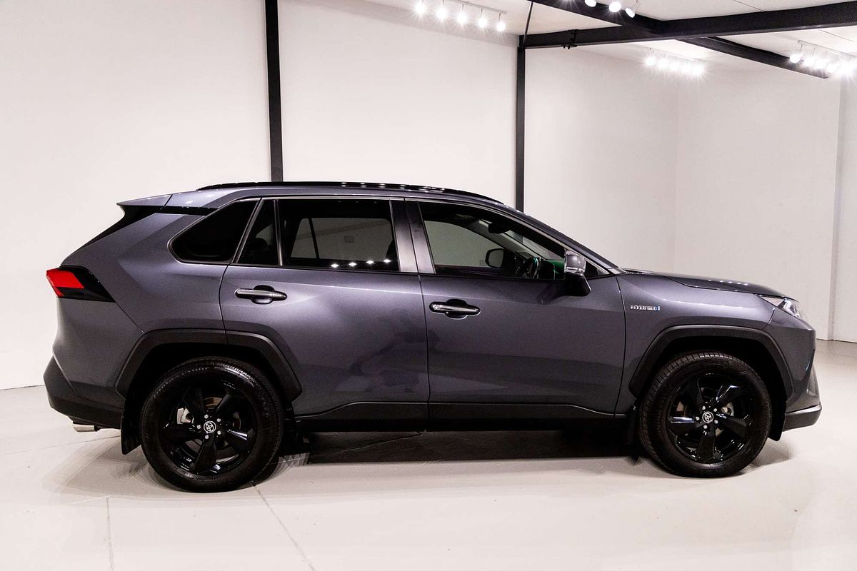 2020 Toyota RAV4 Cruiser AXAH52R