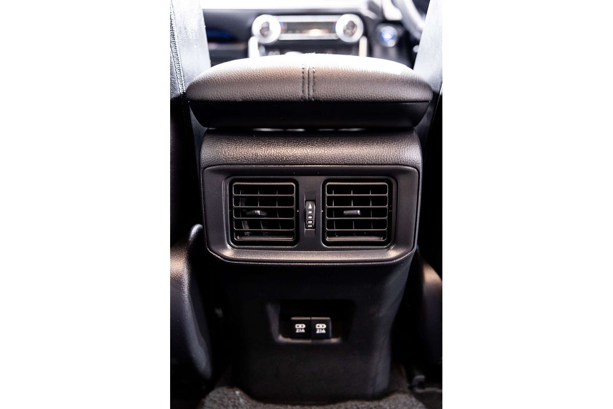 2020 Toyota RAV4 Cruiser AXAH52R