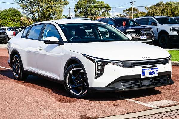 2025 Kia K4 Sport CL4m