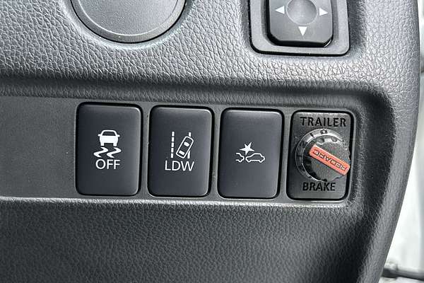 2020 Mitsubishi Triton GLX-R MR 4X4 thumb-17