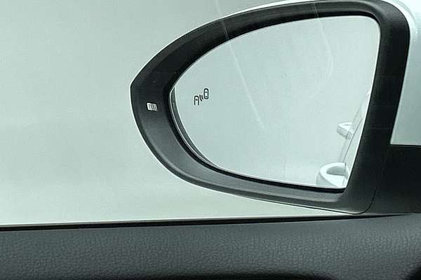 2016 Volkswagen Golf 92TSI Comfortline 7 thumb-16