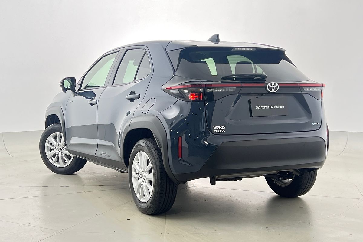 2025 Toyota Yaris Cross GX MXPJ15R
