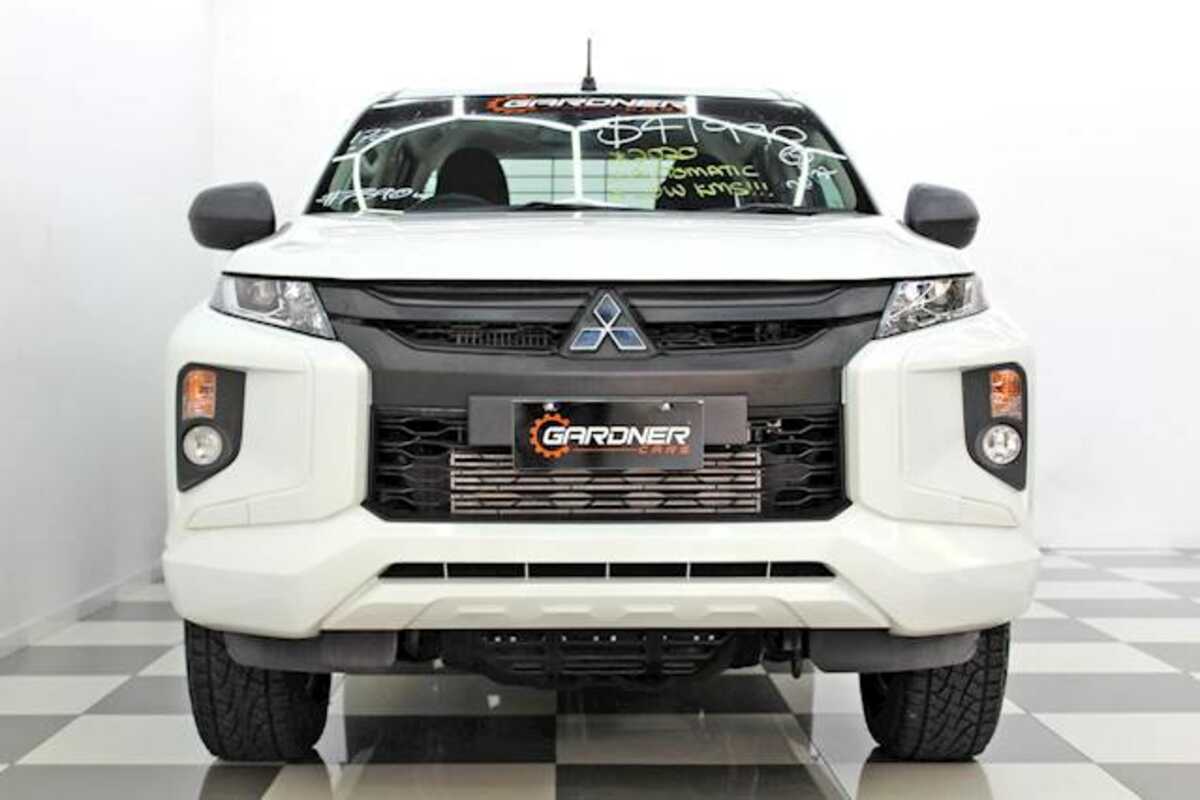 2020 Mitsubishi Triton GLX ADAS MR