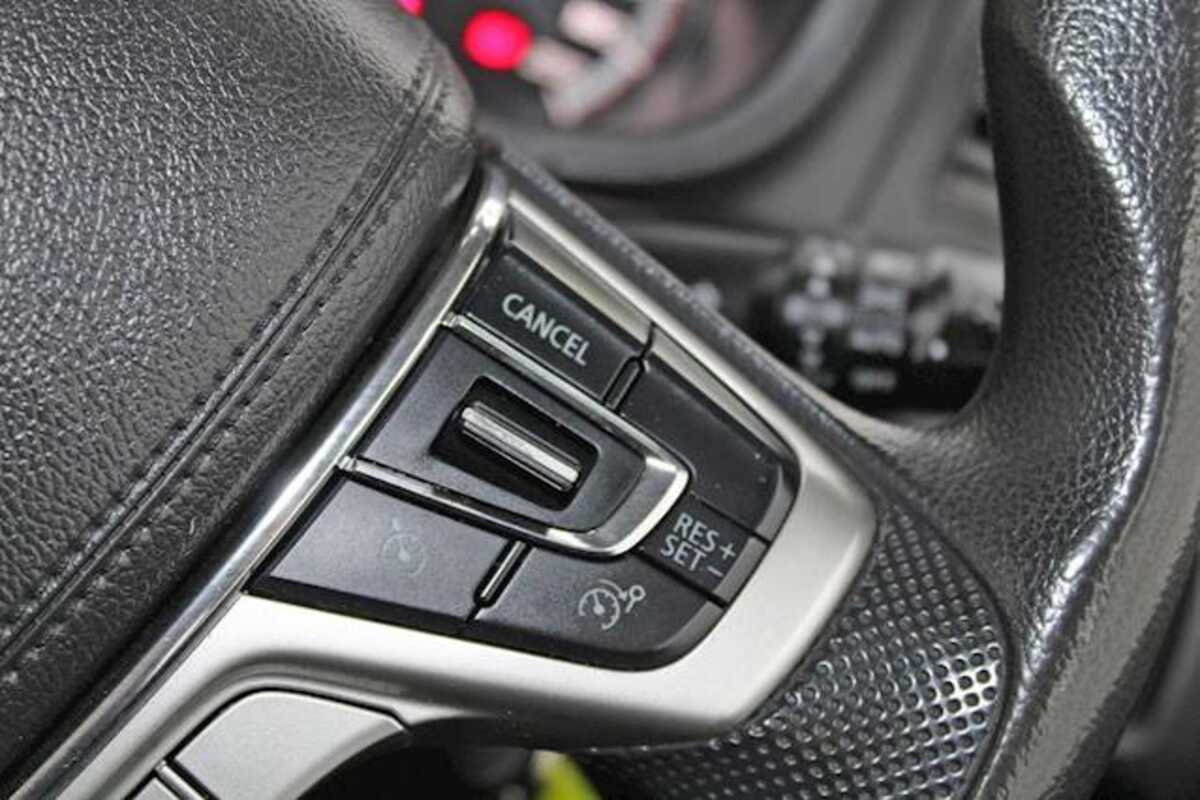 2020 Mitsubishi Triton GLX ADAS MR