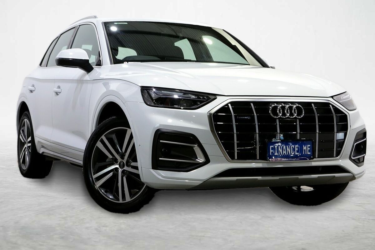 2025 Audi Q5 40 TDI Sport FY