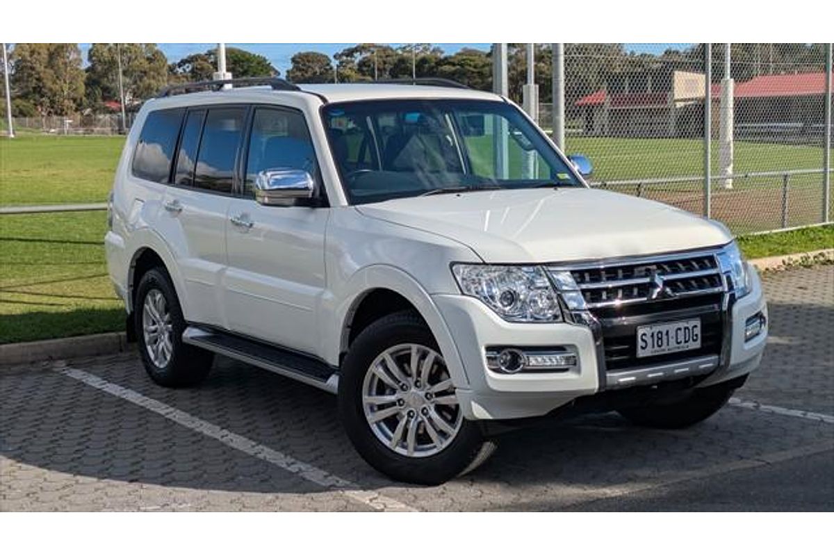 2018 Mitsubishi Pajero GLX NX