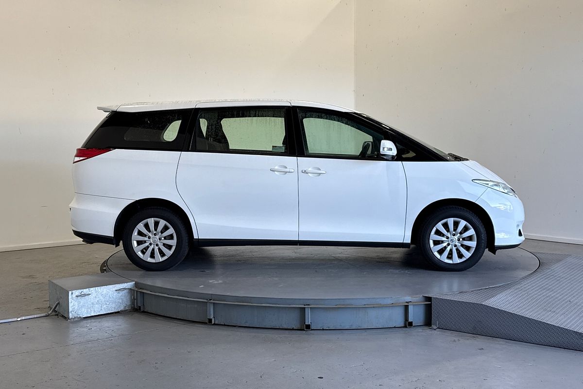 2017 Toyota Tarago GLi ACR50R MY16