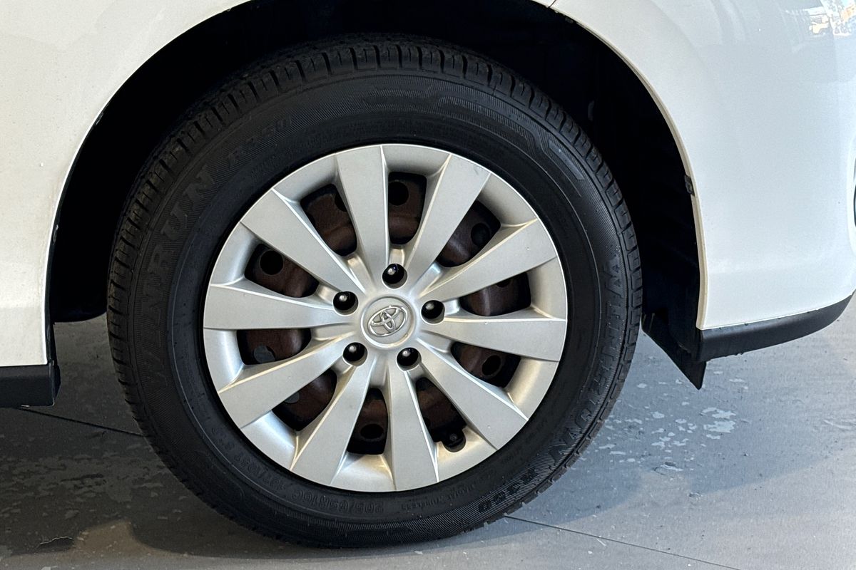 2017 Toyota Tarago GLi ACR50R MY16