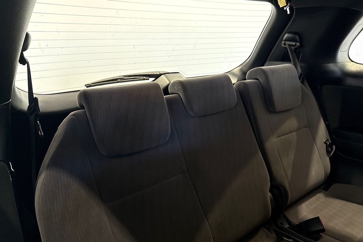 2017 Toyota Tarago GLi ACR50R MY16