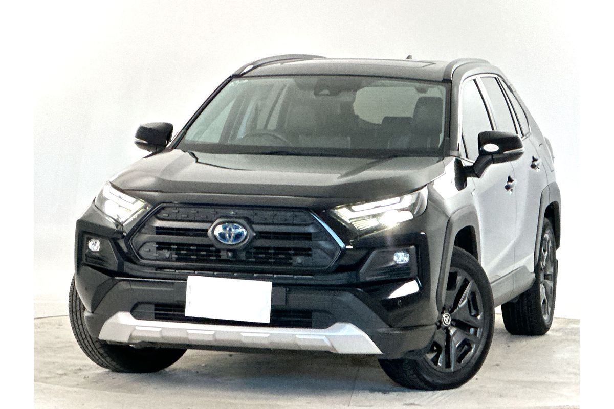 2021 Toyota RAV4 Edge AXAH54R