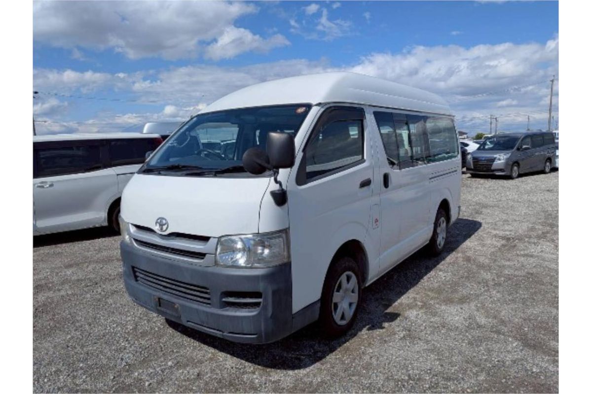2009 Toyota Hiace DX