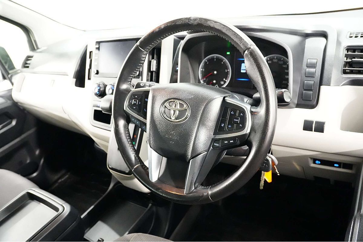 2022 Toyota Hiace GDH300R LWB
