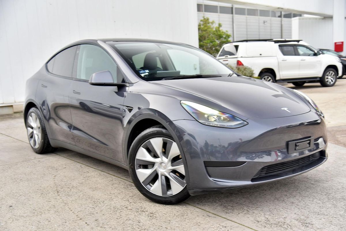 2023 Tesla Model Y REAR-WHEEL DRIVE MY23