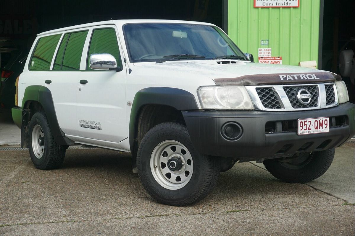 2009 Nissan Patrol DX GU 6