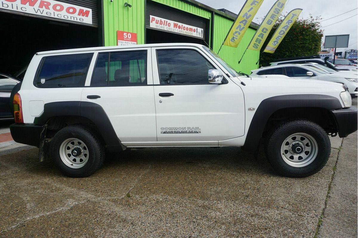 2009 Nissan Patrol DX GU 6