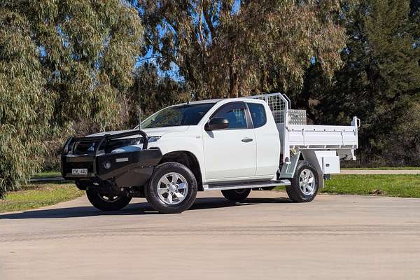 2020 Mitsubishi Triton