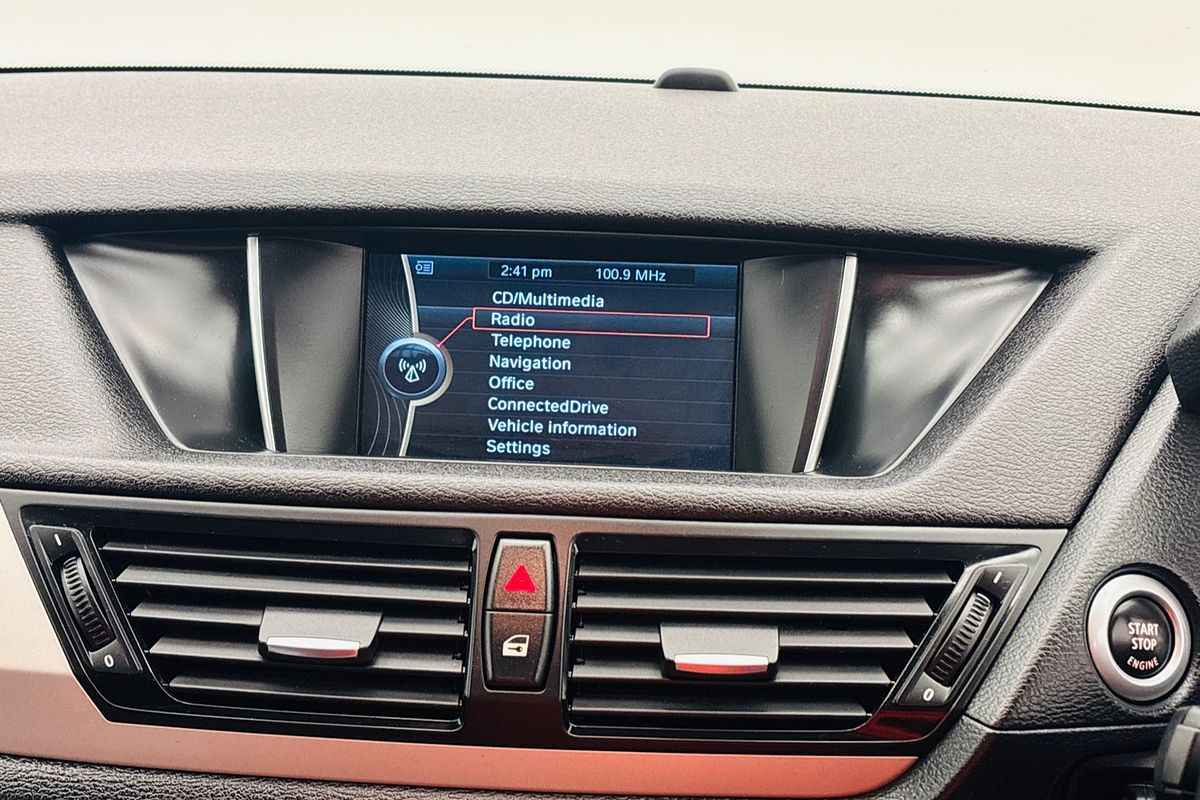 2013 Bmw X1 sDrive18d 