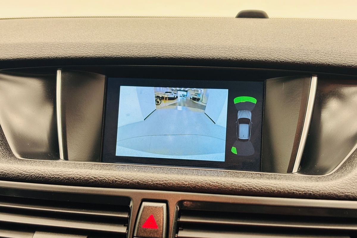 2013 Bmw X1 sDrive18d 