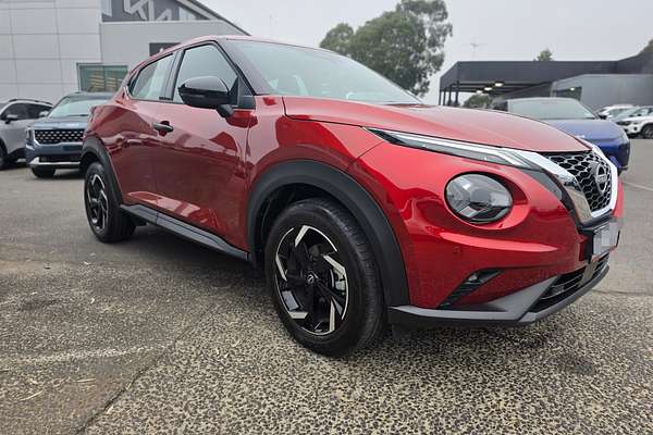 2024 Nissan JUKE ST F16