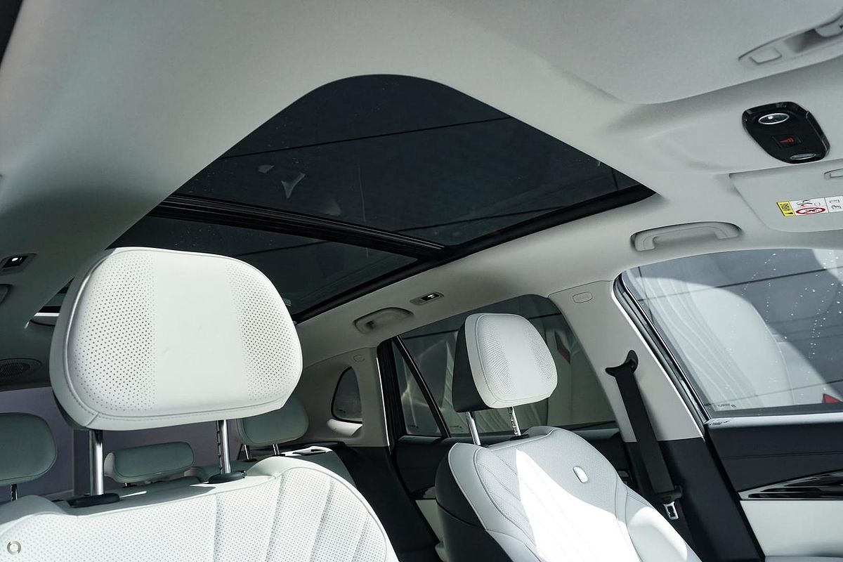 2026 Geely Starray EM-i Inspire P145