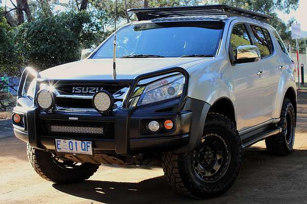 2015 Isuzu MU-X LS-T