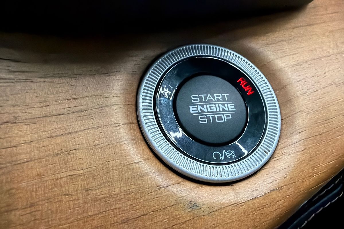 2023 Jeep Grand Cherokee Summit Reserve WL