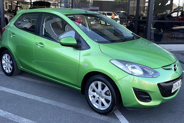 2013 Mazda 2 Neo DE Series 2