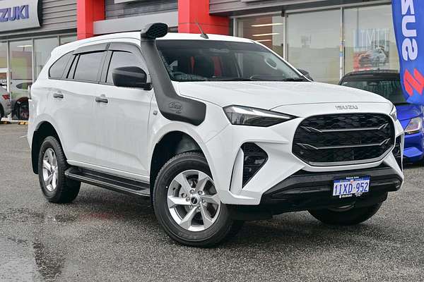2025 Isuzu MU-X LS-M