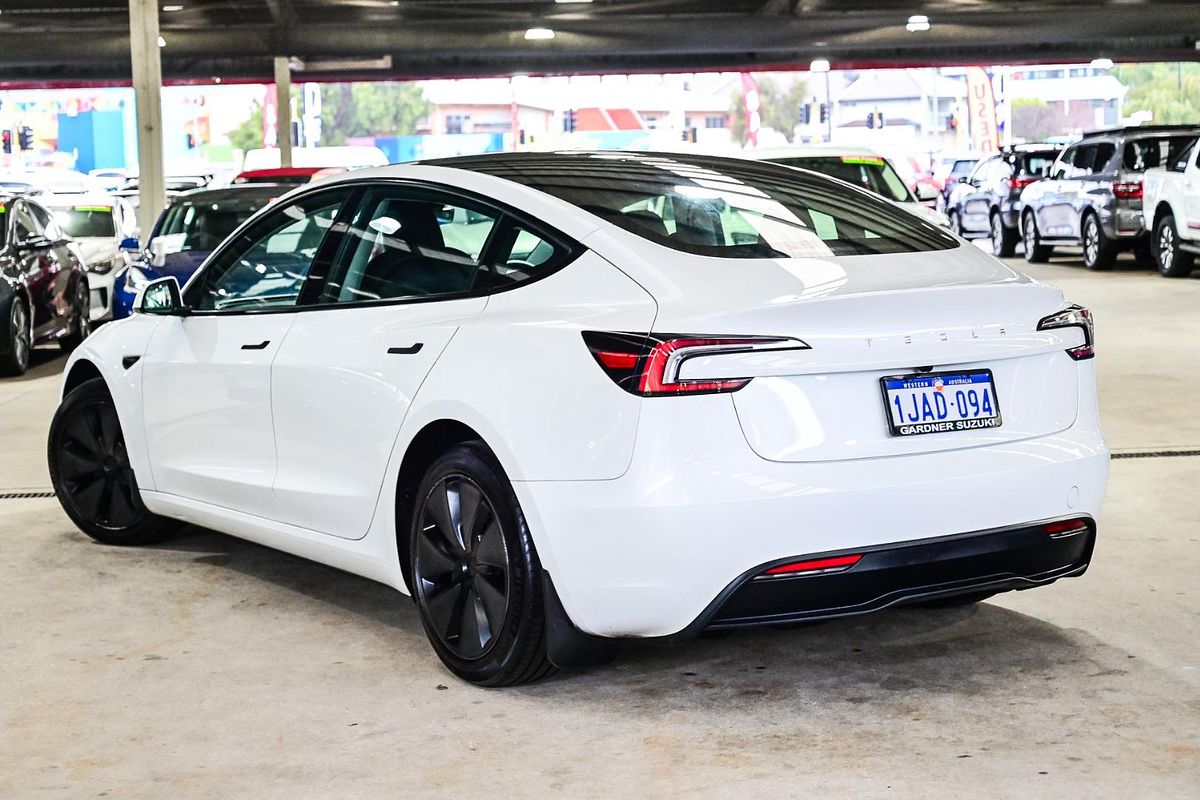 2024 Tesla Model 3 Rear-Wheel Drive