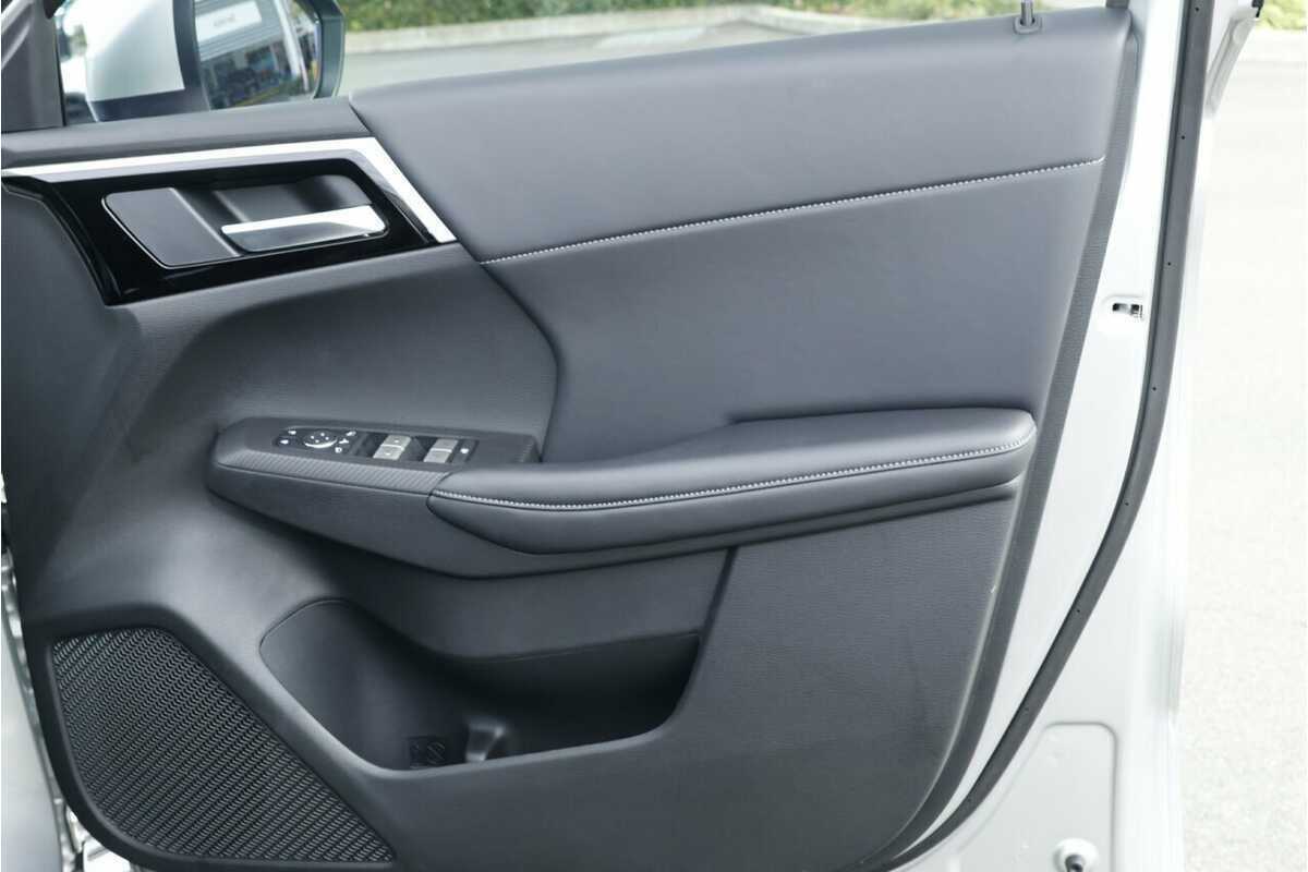 2023 Mitsubishi Outlander Aspire ZM