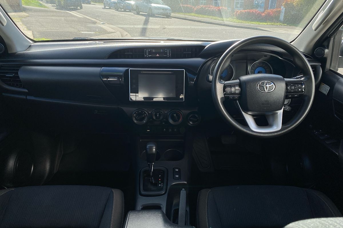2020 Toyota Hilux SR GUN126R 4X4