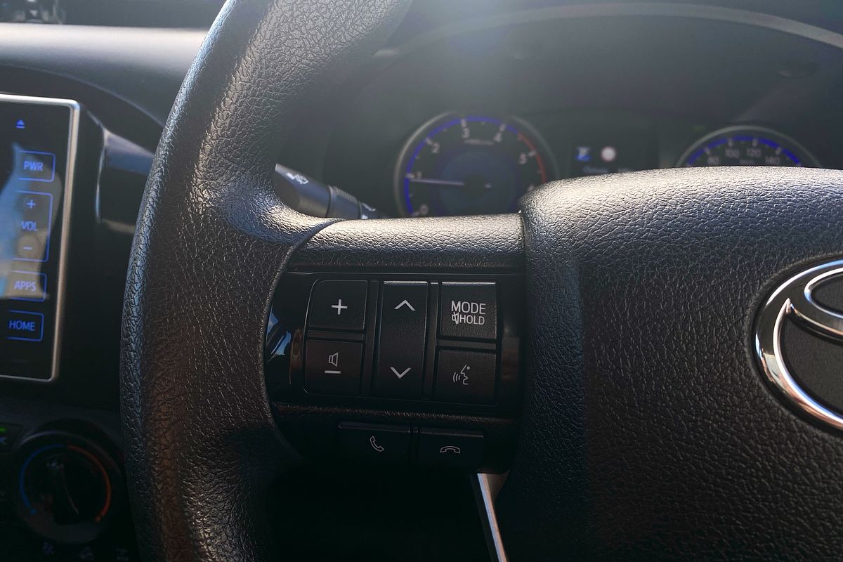 2020 Toyota Hilux SR GUN126R 4X4