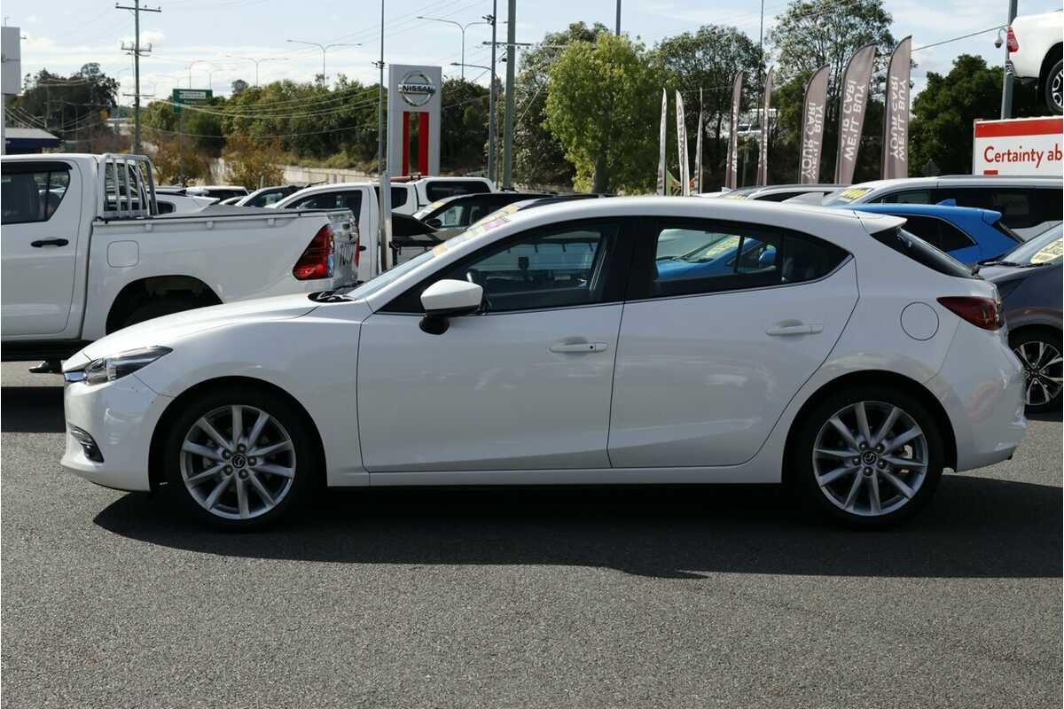 2017 mazda 3 sp25 gt specs