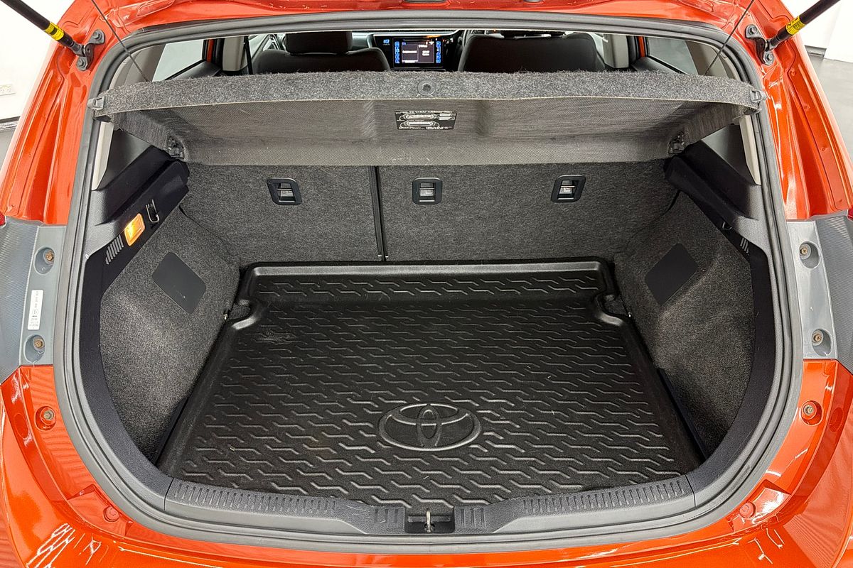 2016 Toyota Corolla Ascent Sport ZRE182R