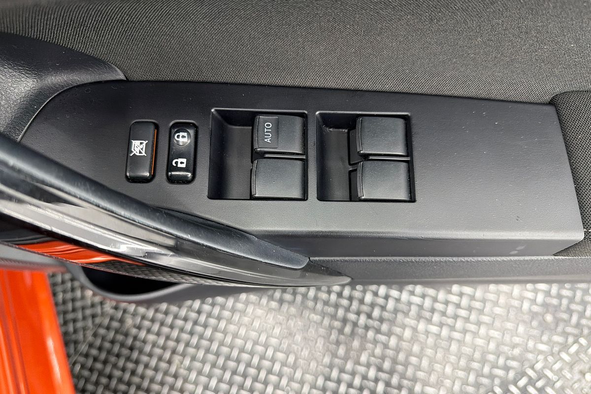 2016 Toyota Corolla Ascent Sport ZRE182R
