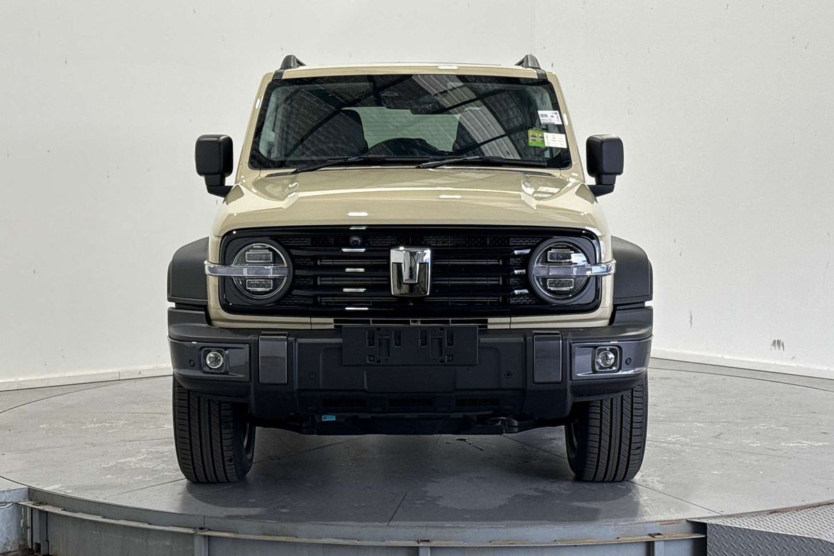 2026 GWM Tank 300 Ultra Hi4-T PHEV P01