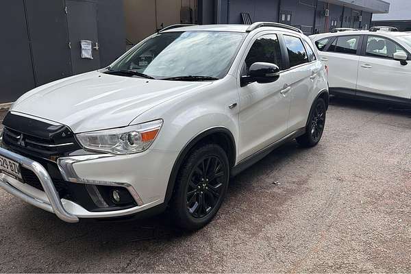 2019 Mitsubishi ASX Black Edition XC thumb-2