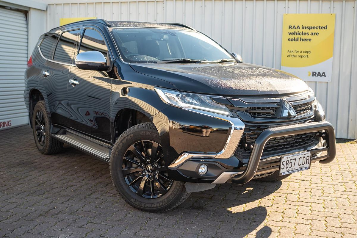 2019 Mitsubishi Pajero Sport Black Edition QE
