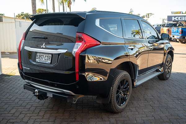 2019 Mitsubishi Pajero Sport Black Edition QE thumb-6