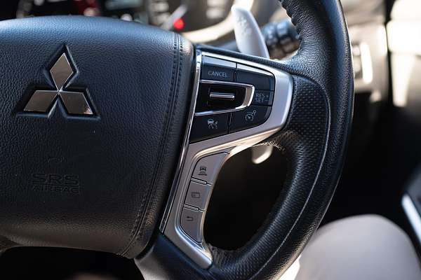 2019 Mitsubishi Pajero Sport Black Edition QE thumb-26