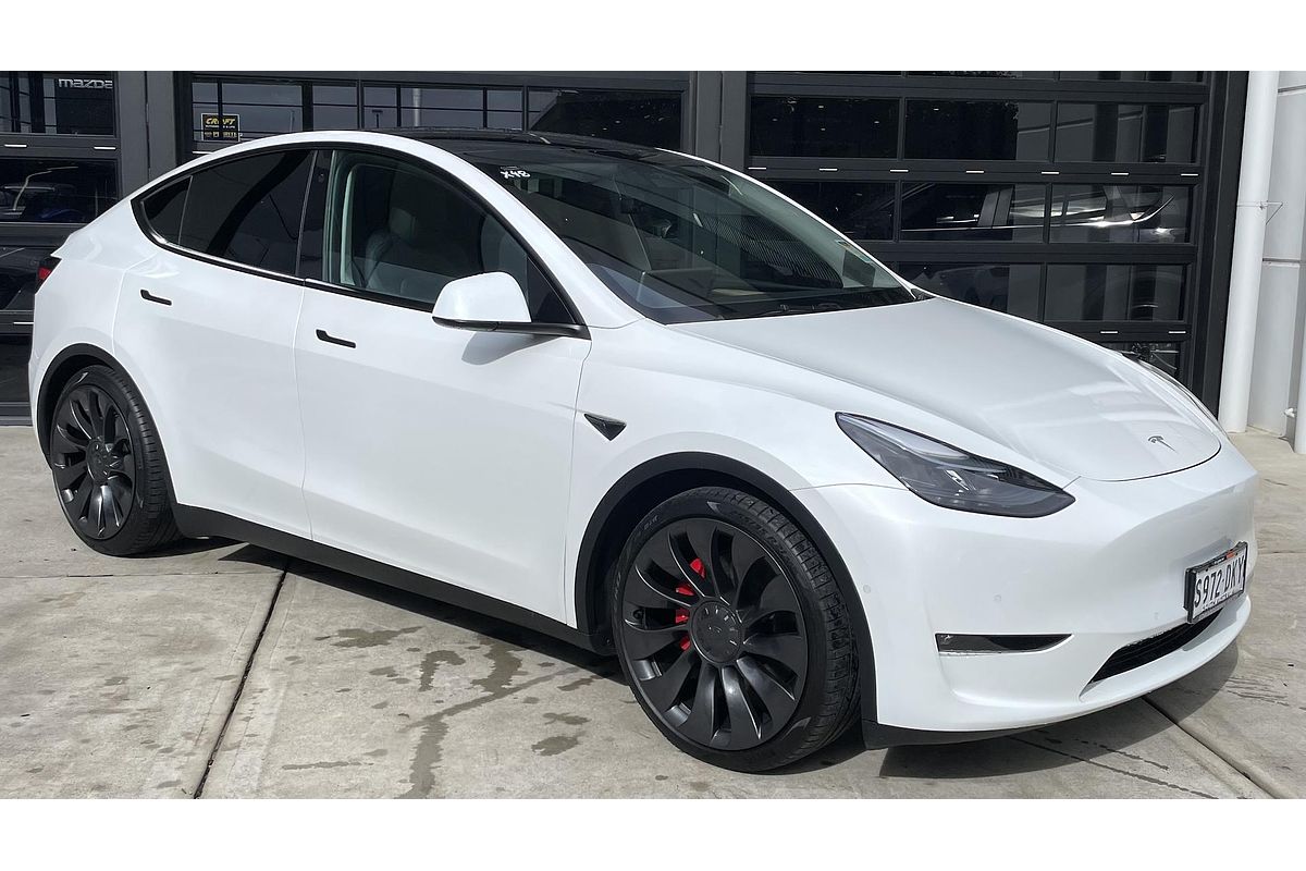 2023 Tesla Model Y Performance