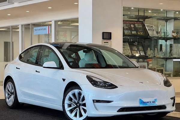 2022 Tesla Model 3 Long Range
